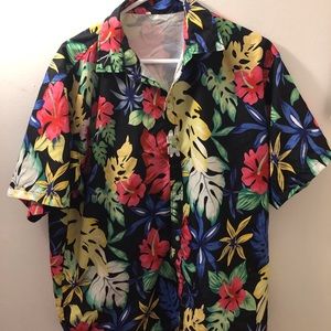 HAWAIIAN BUTTON UP